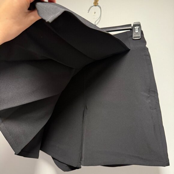 Athleta Black Endless Pleated Skort NWT 4 Work Athleisure - Picture 4 of 6
